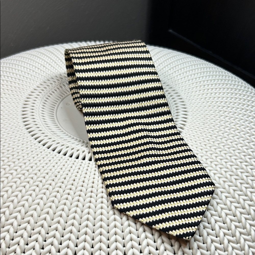Vintage Neiman Marcus Silk Tie